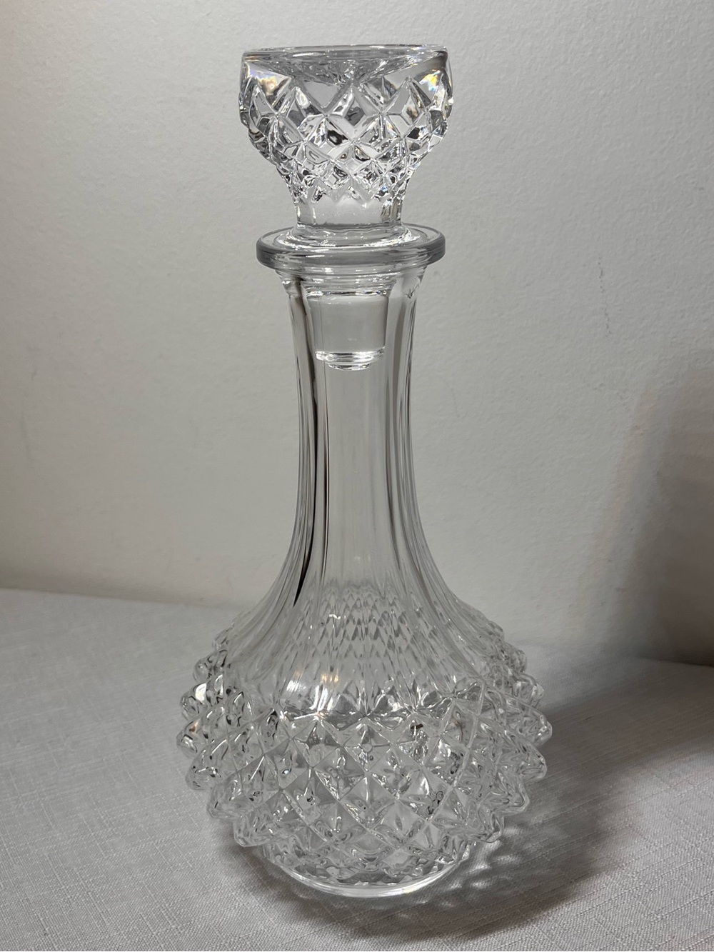 Cut Clear Glass Decanter with Diamond Cut Stopper
Like New